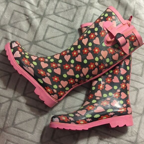 Pink and Black Heart Pattern Winter Rain‎ Boots - Picture 1 of 12